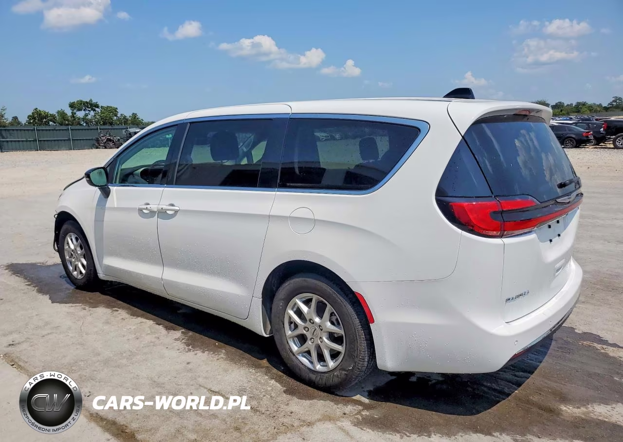 2024 Chrysler Pacifica Touring L VIN:2C4RC1BG6RR149482 - 2