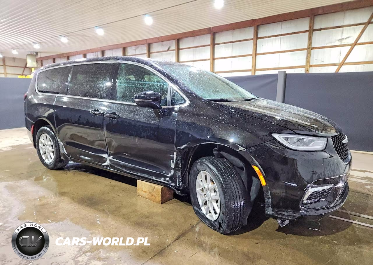2026 Chrysler Pacifica Select VIN:2C4RC1BG9TR196948 - 4