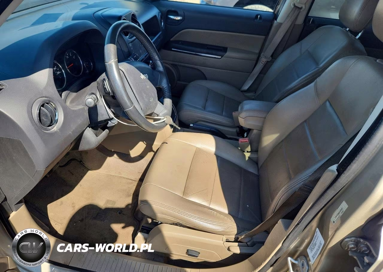 2010 Jeep Patriot Limited VIN:1J4NT4GB6AD562551 - 7