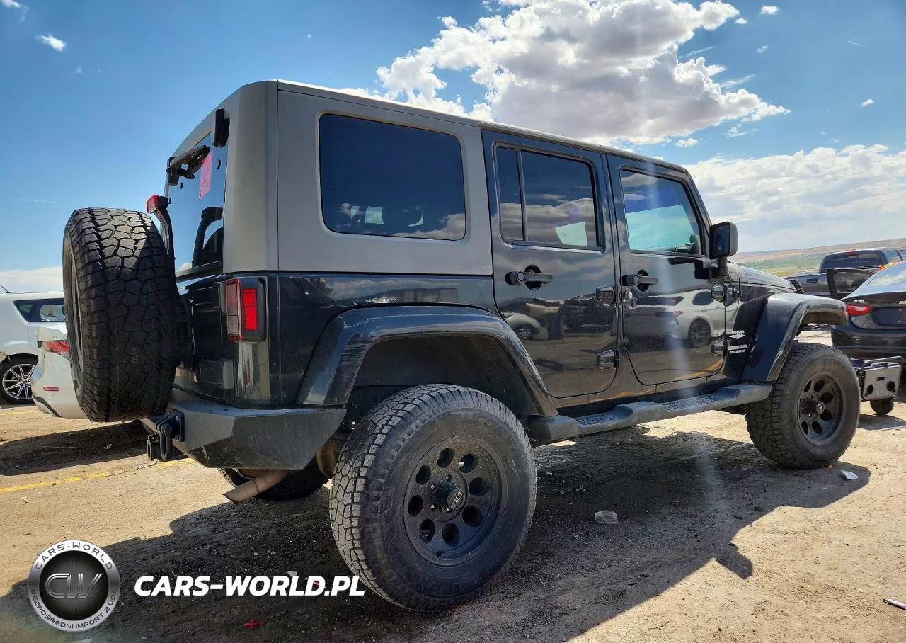 2009 Jeep Wrangler Unlimited Sahara VIN:1J4GA59189L741068 - 3