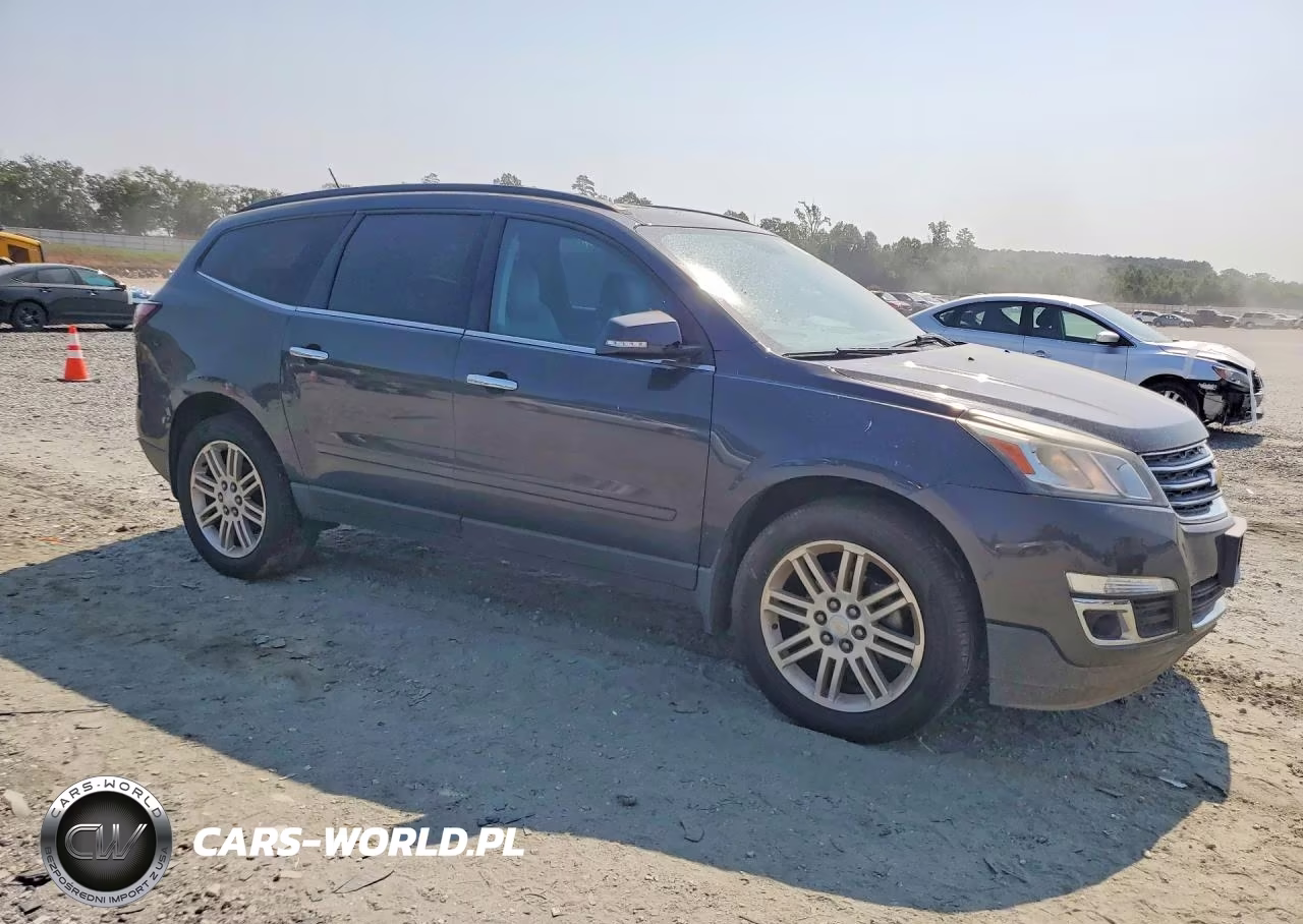 2015 Chevrolet Traverse Lt VIN:1GNKRGKD2FJ339974 - 4