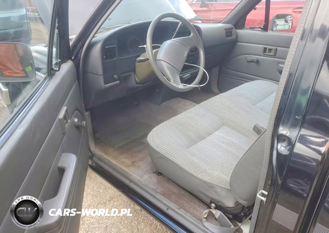 1991 Toyota Pickup Deluxe VIN:JT4RN81P2M5122869 - 8