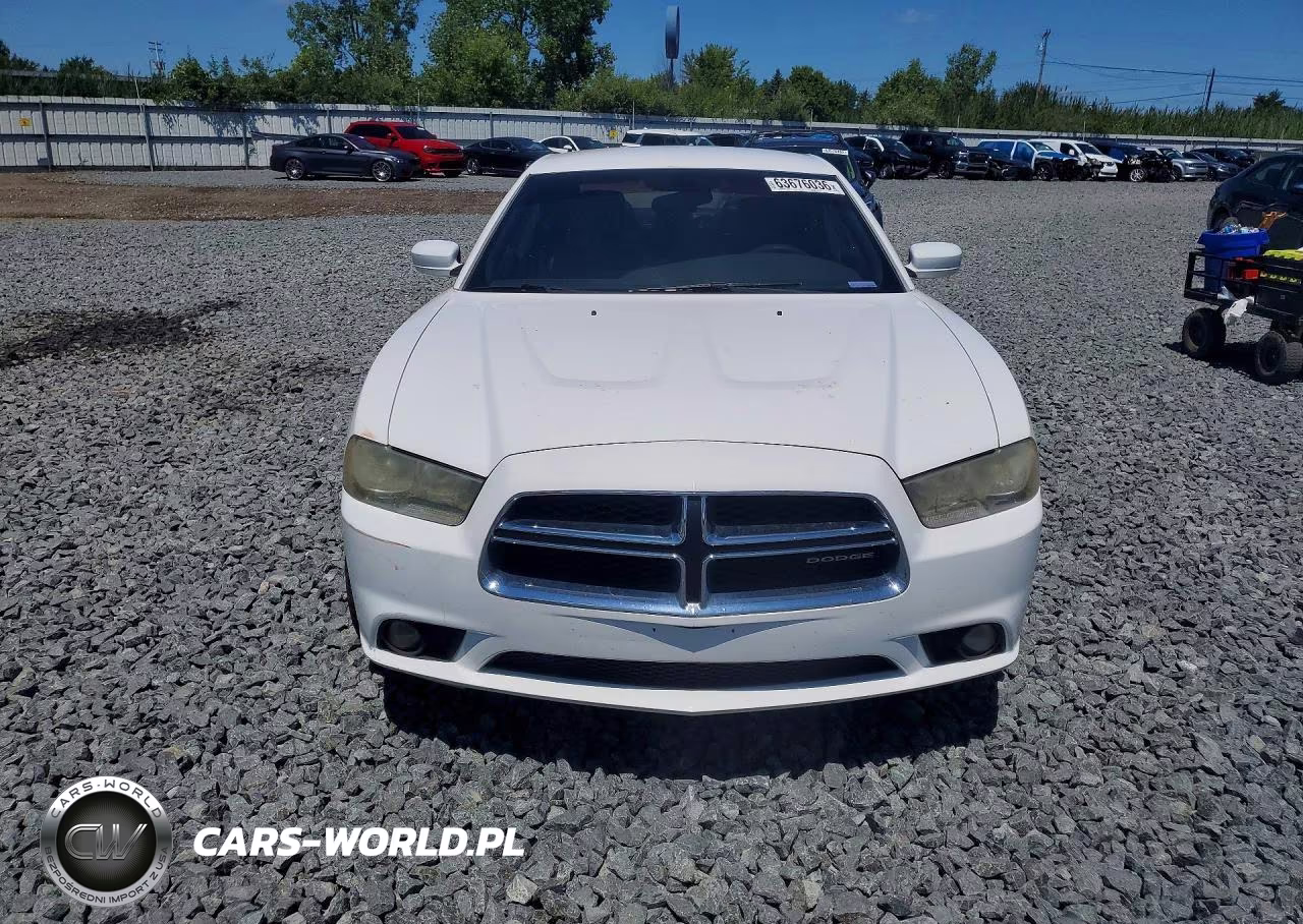 2011 Dodge Charger VIN:2B3CL3CGXBH545511 - 5