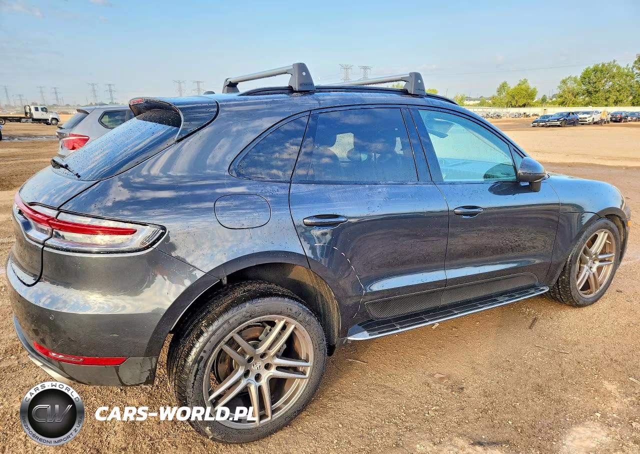 2019 Porsche Macan S VIN:WP1AB2A57KLB31205 - 3
