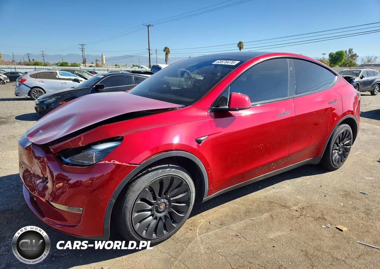 2024 Tesla Model Y VIN:7SAYGDEE5RA222736 - 1