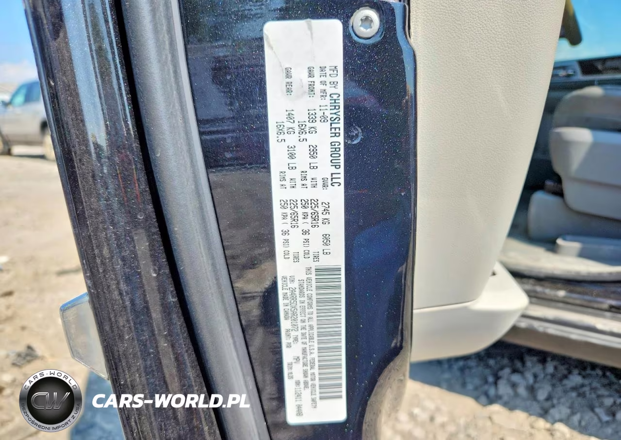 2010 Chrysler Town & Country Touring VIN:2A4RR5DX5AR201072 - 14