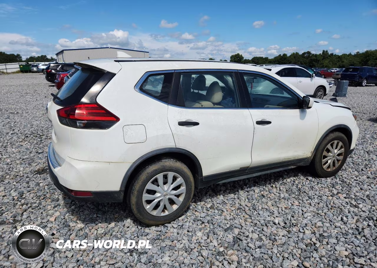 2017 Nissan Rogue S VIN:JN8AT2MT3HW138835 - 3