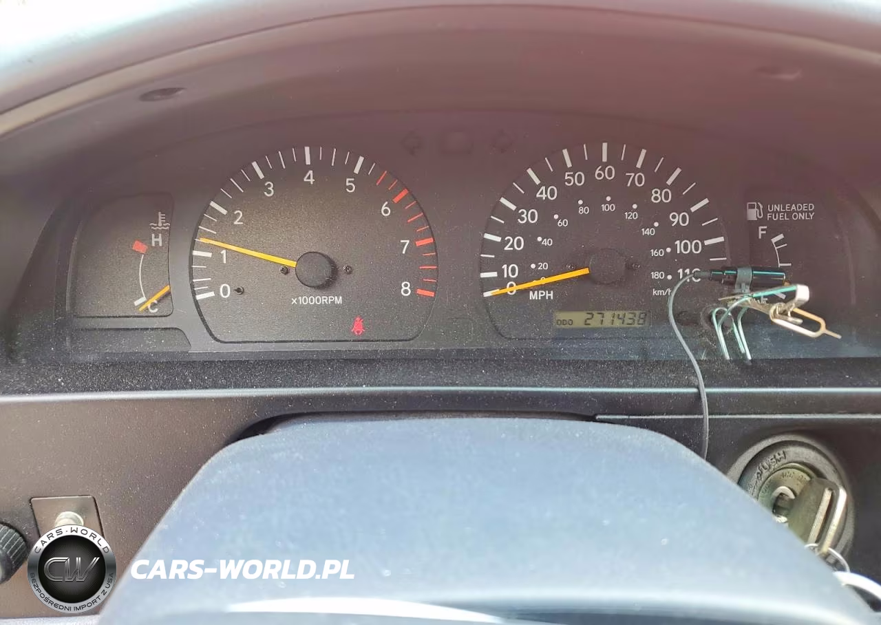 2000 Toyota Tacoma Base VIN:4TAVL52N7YZ642690 - 9