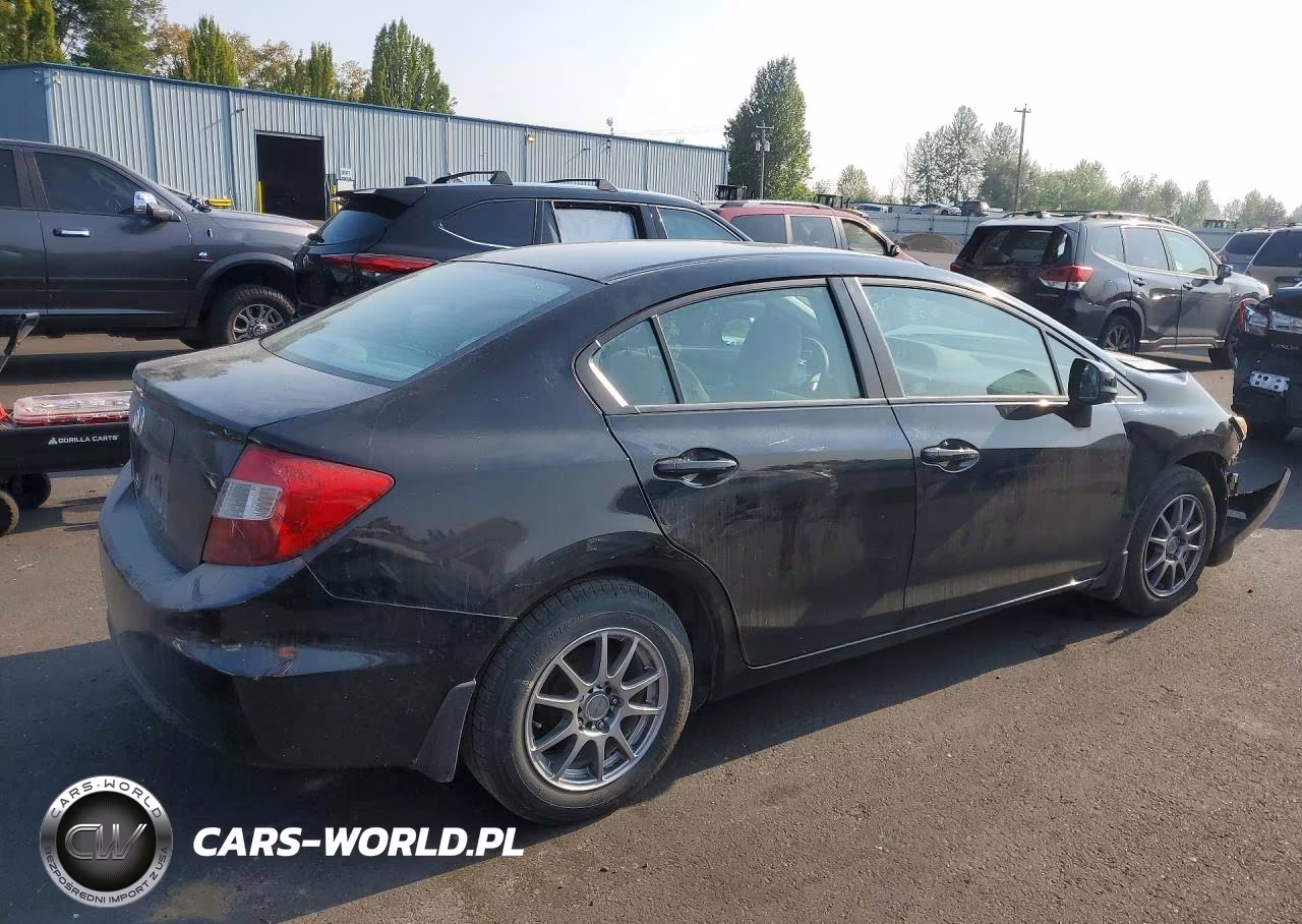 2012 Honda Civic Lx VIN:19XFB2F5XCE368975 - 3
