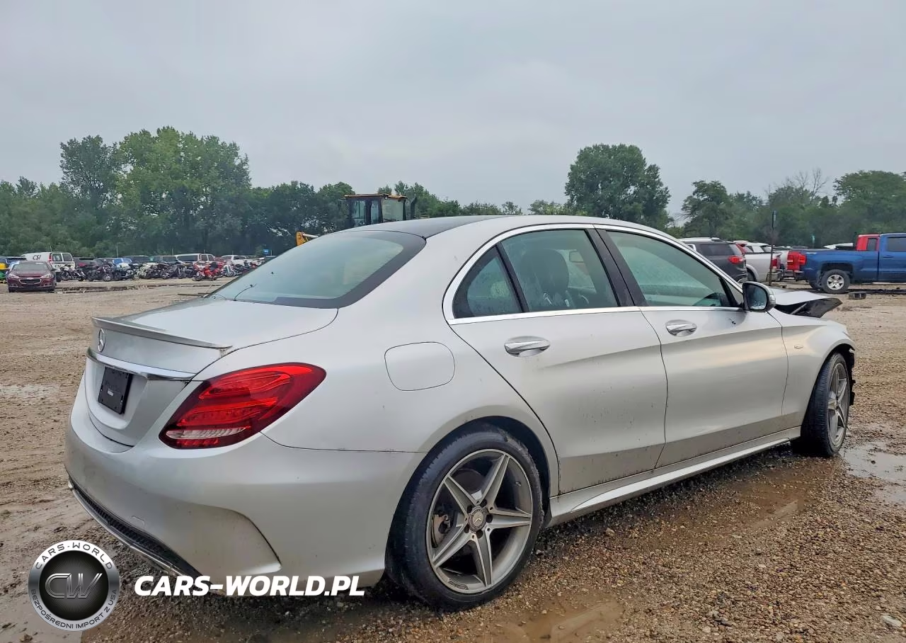 2015 Mercedes-Benz C 300 VIN:55SWF4JB0FU057436 - 3