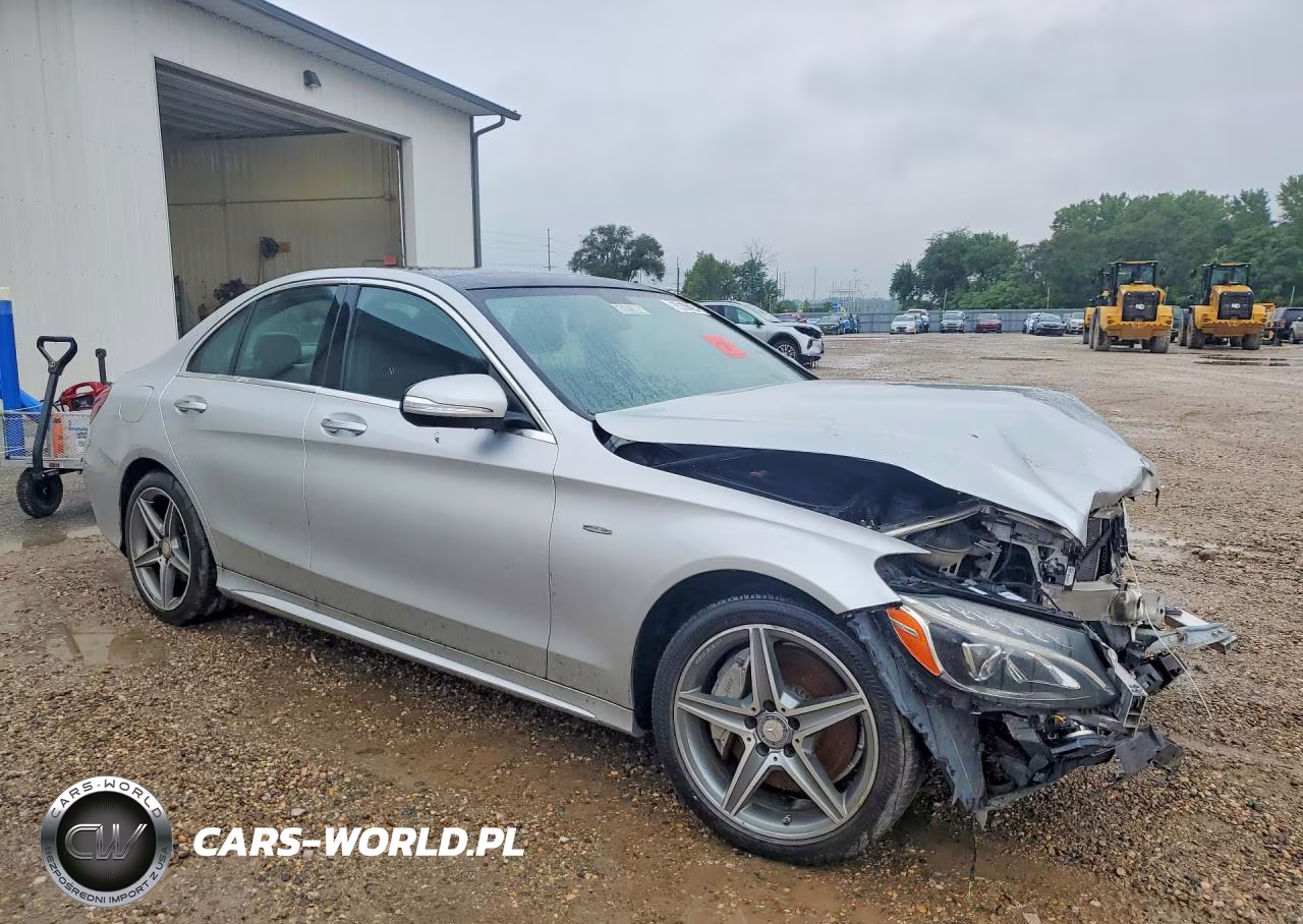 2015 Mercedes-Benz C 300 VIN:55SWF4JB0FU057436 - 4