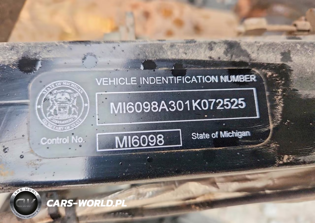 2025 Can-Am Commander Xmr Utility Vehicle VIN:MI6098A301K072525 - 10