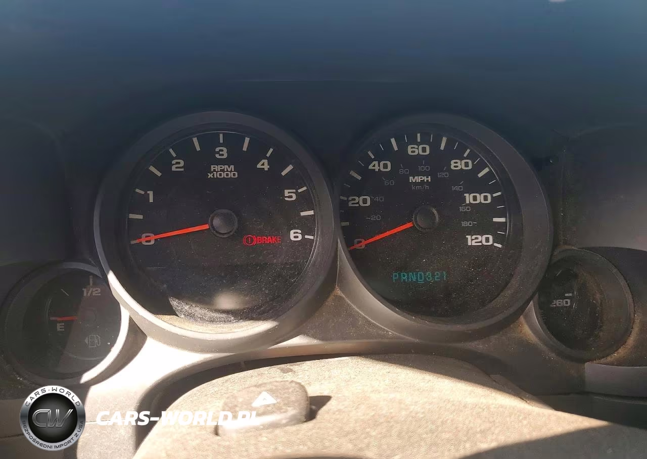 2008 Chevrolet Silverado C1500 VIN:1GCEC19X38Z331830 - 9