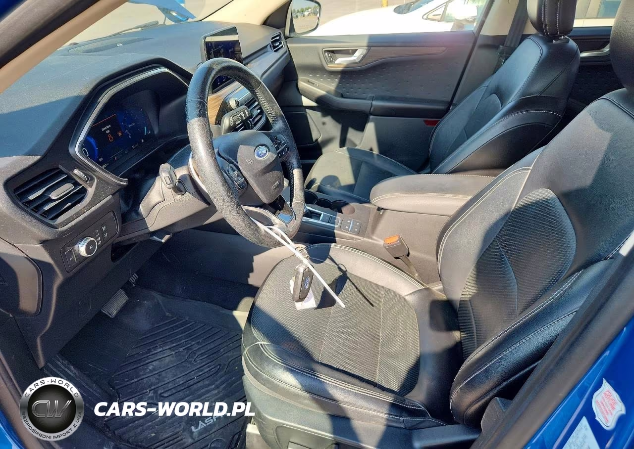 2020 Ford Escape Titanium VIN:1FMCU9J98LUB15666 - 7