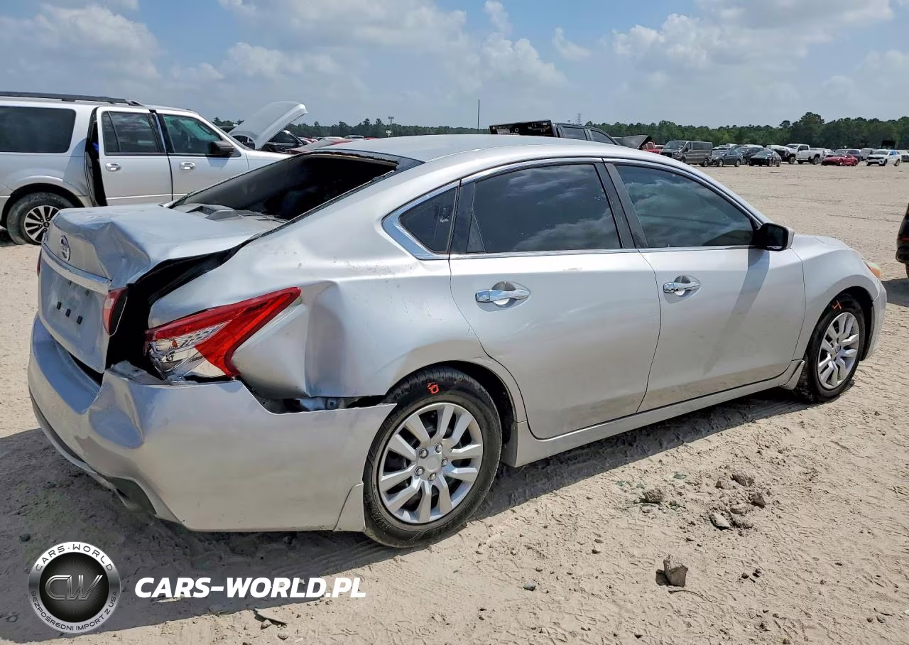 2017 Nissan Altima 2.5 S VIN:1N4AL3AP7HN344485 - 3