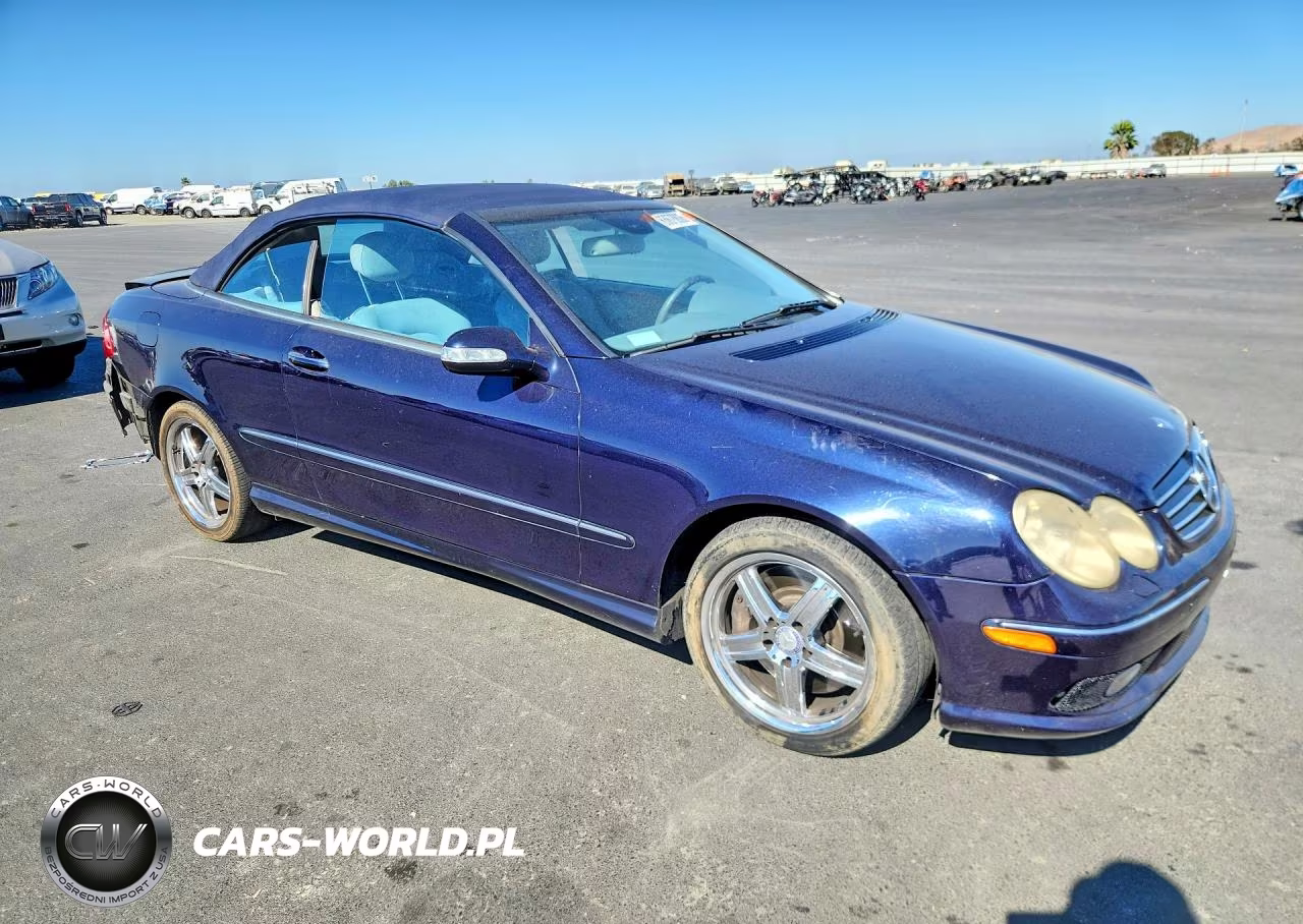 2004 Mercedes-Benz Clk 500 VIN:WDBTK75G64T018558 - 4