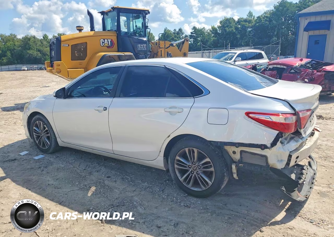 2015 Toyota Camry Se VIN:4T1BF1FK1FU484943 - 2