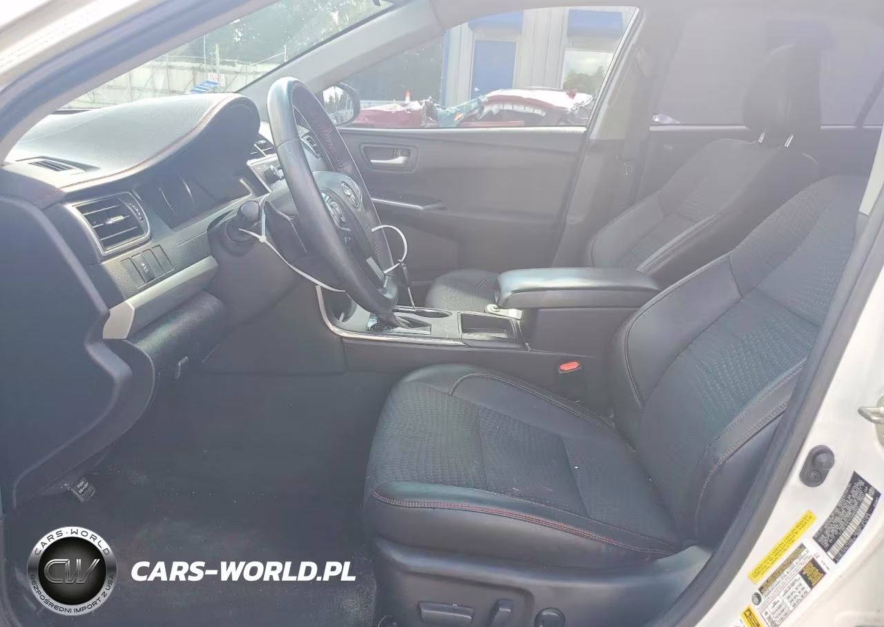 2015 Toyota Camry Se VIN:4T1BF1FK1FU484943 - 7