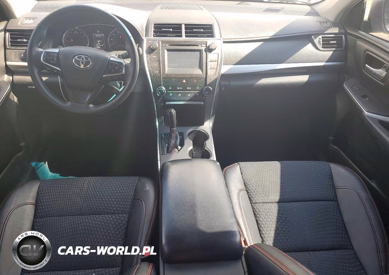 2015 Toyota Camry Se VIN:4T1BF1FK1FU484943 - 8