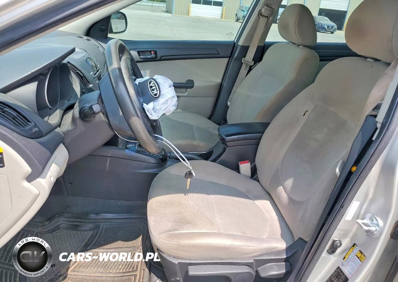 2011 Kia Forte Lx VIN:KNAFT4A24B5887274 - 7