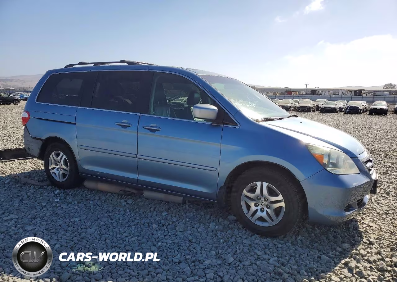 2005 Honda Odyssey Exl VIN:5FNRL387X5B107163 - 4