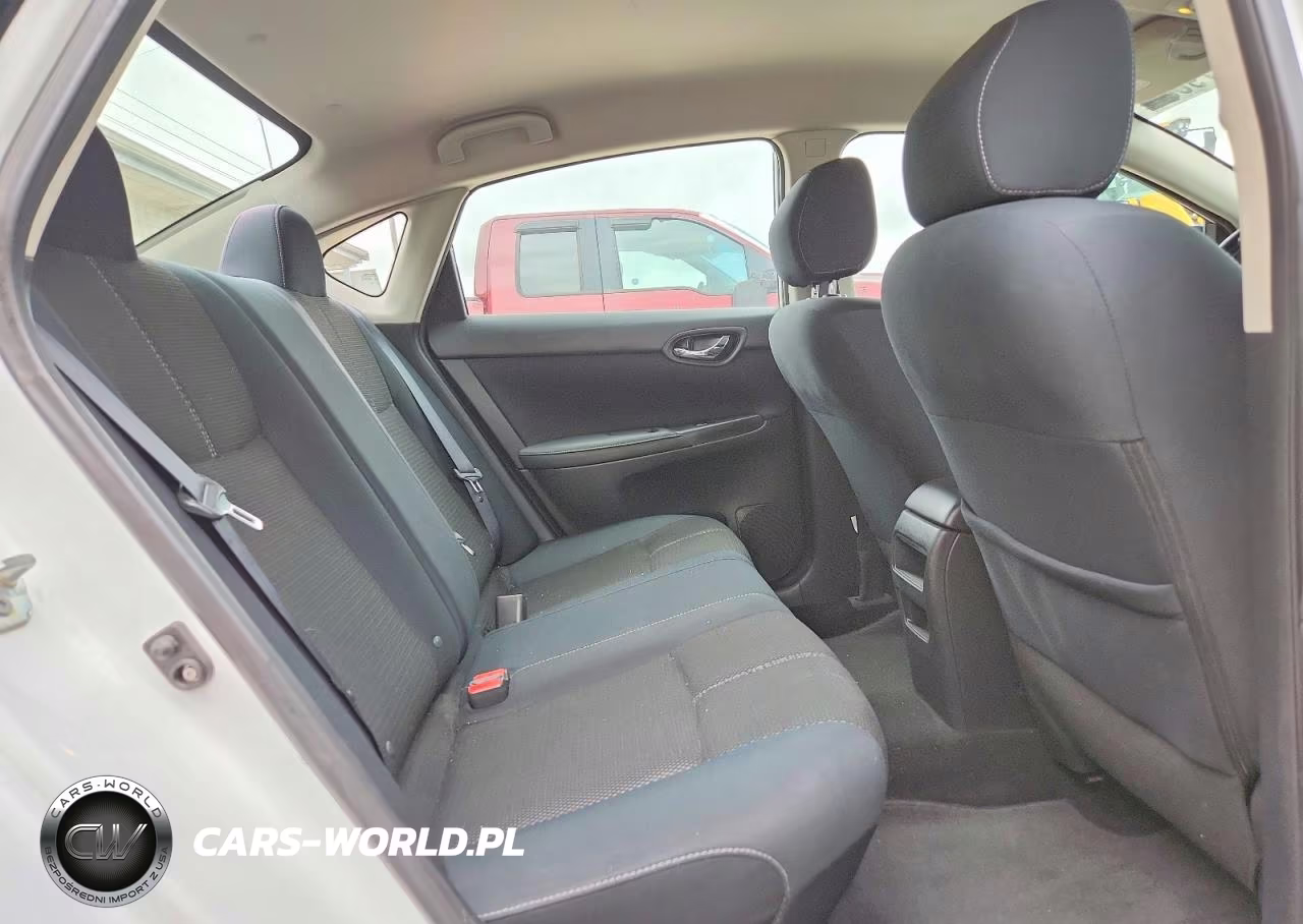 2016 Nissan Sentra S VIN:3N1AB7AP7GY217020 - 10