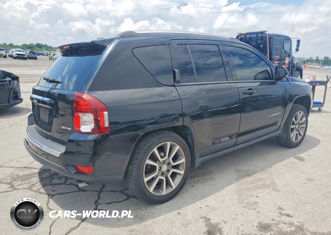 2015 Jeep Compass Limited VIN:1C4NJCCBXFD156369 - 3
