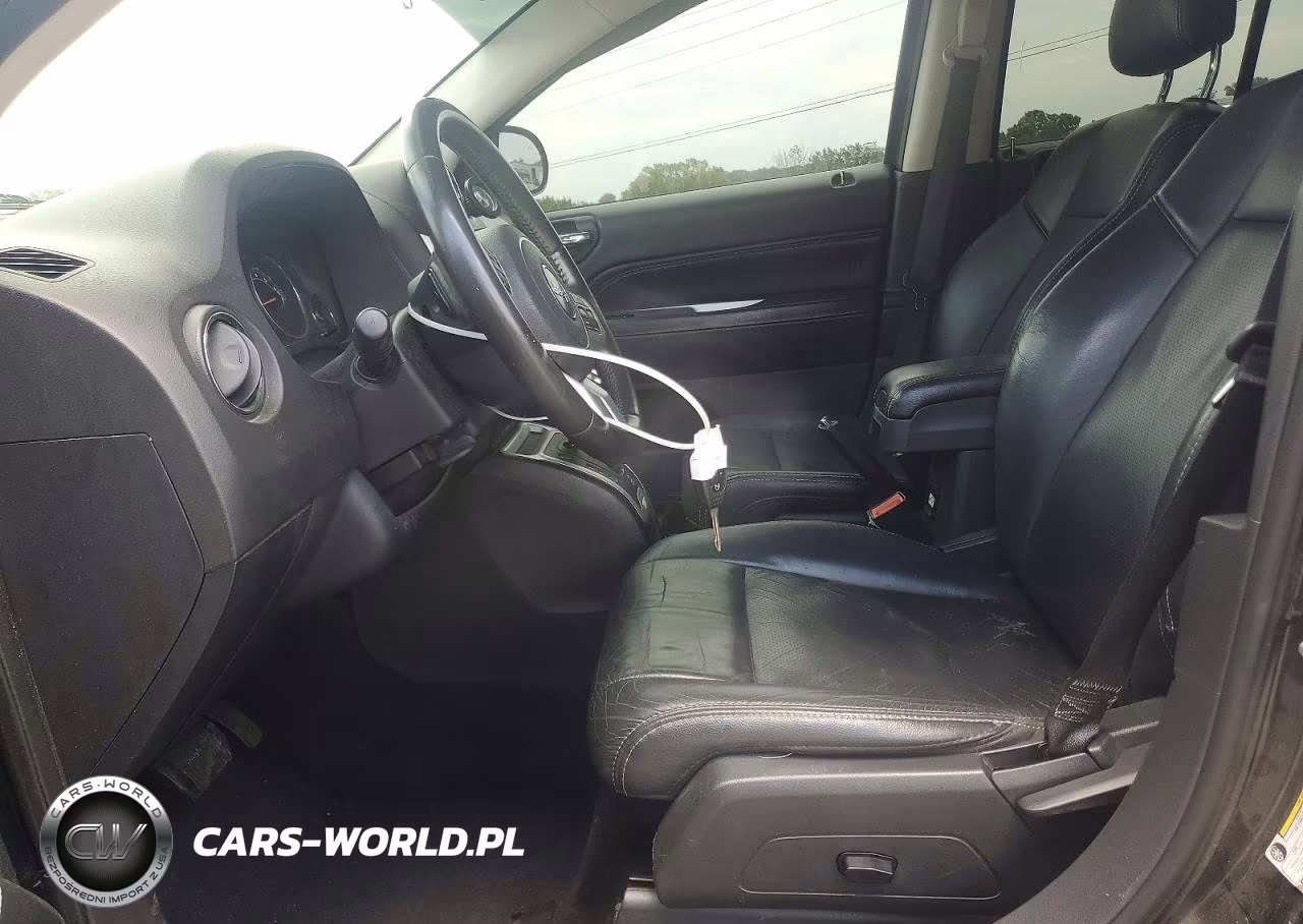 2015 Jeep Compass Limited VIN:1C4NJCCBXFD156369 - 7