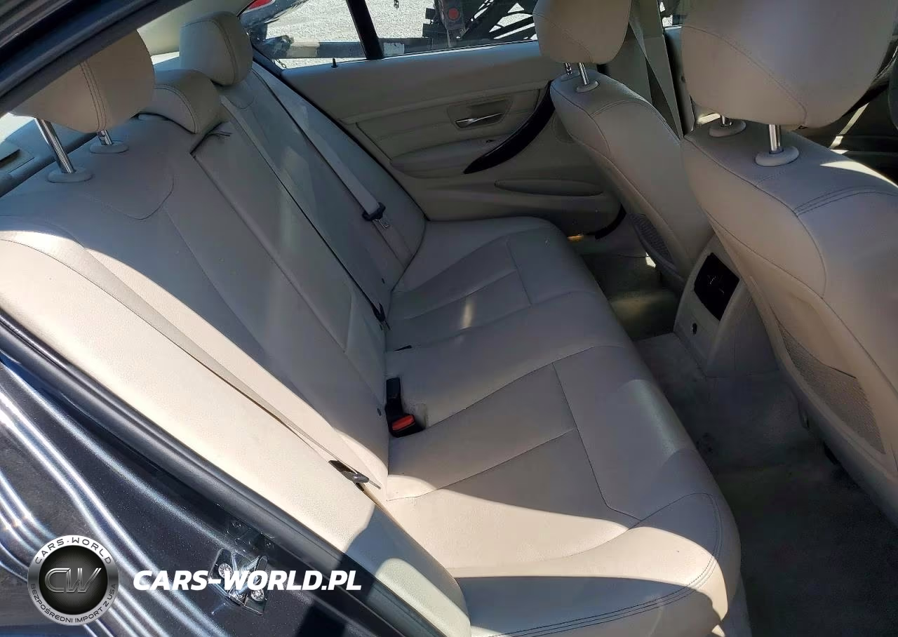 2012 BMW 328 I VIN:WBA3A5C53CF348453 - 10