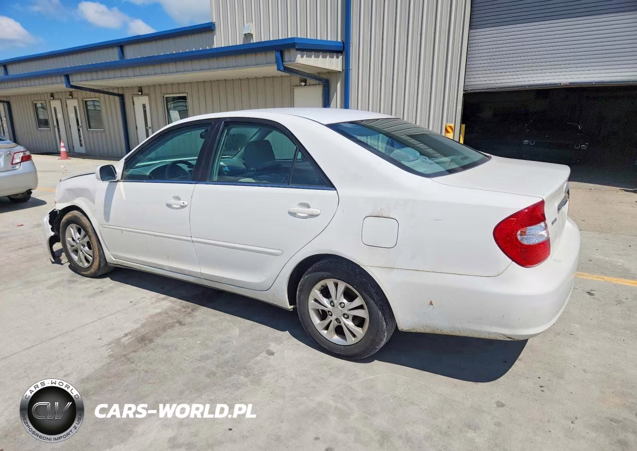 2004 Toyota Camry Le V6 VIN:4T1BF32K94U075698 - 2