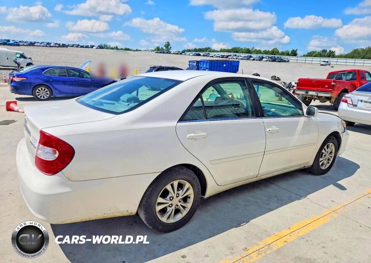 2004 Toyota Camry Le V6 VIN:4T1BF32K94U075698 - 3