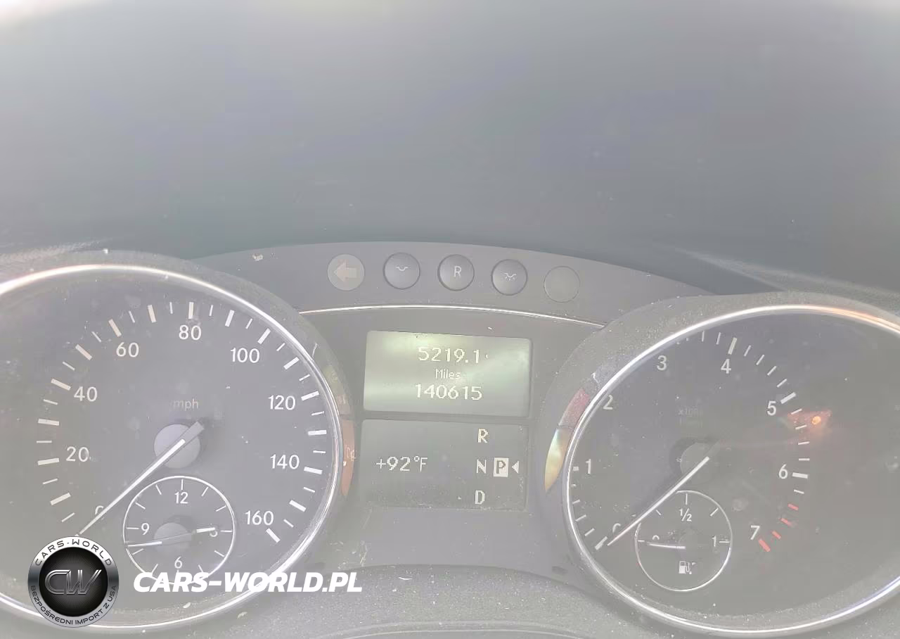 2010 Mercedes-Benz R 350 4Matic VIN:4JGCB6FE3AA112117 - 9
