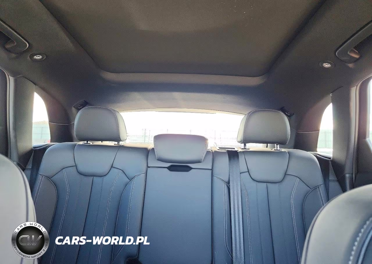 2024 Audi Q5 Premium 45 VIN:WA1GAAFY1R2101736 - 10