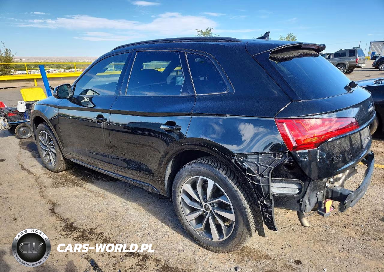 2024 Audi Q5 Premium 45 VIN:WA1GAAFY1R2101736 - 2