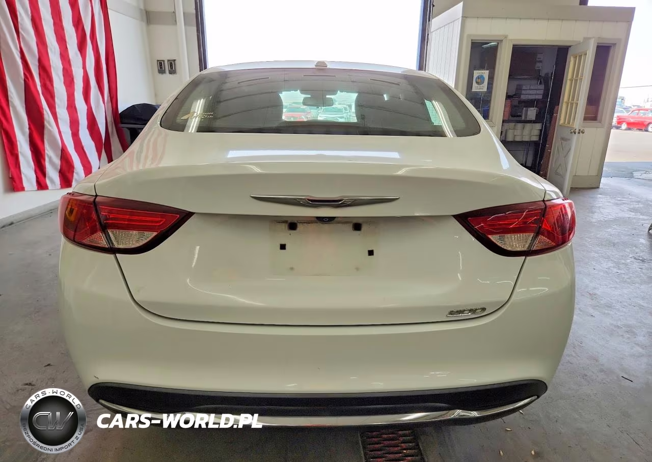 2015 Chrysler 200 Limited VIN:1C3CCCAB5FN658791 - 6
