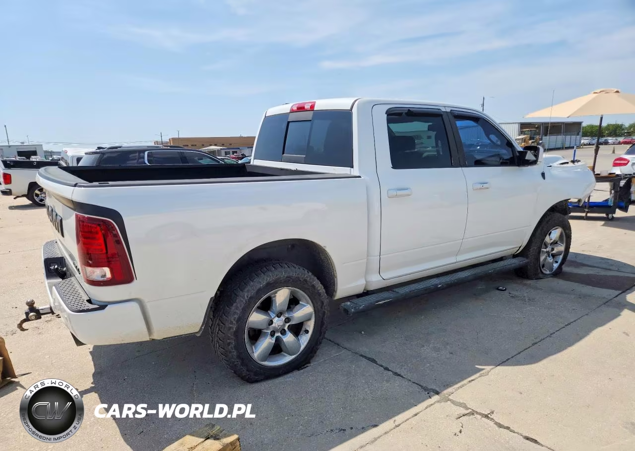 2016 Ram 1500 Sport VIN:1C6RR7MT4GS248283 - 3