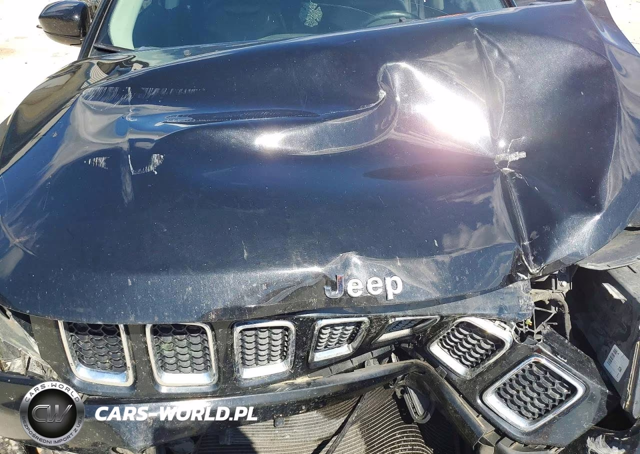 2018 Jeep Compass Latitude VIN:3C4NJDBB6JT246094 - 12