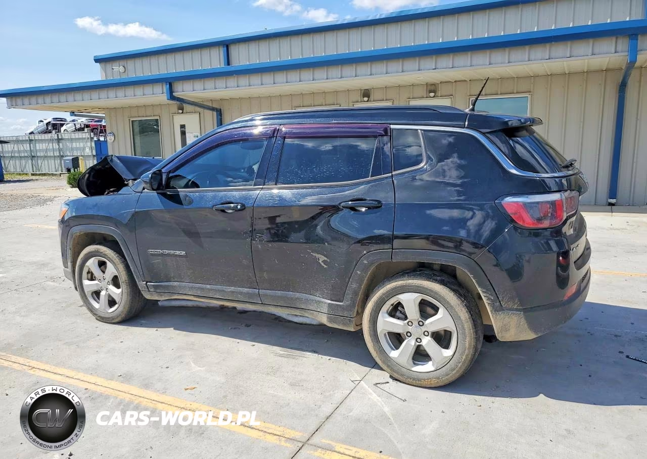 2018 Jeep Compass Latitude VIN:3C4NJDBB6JT246094 - 2