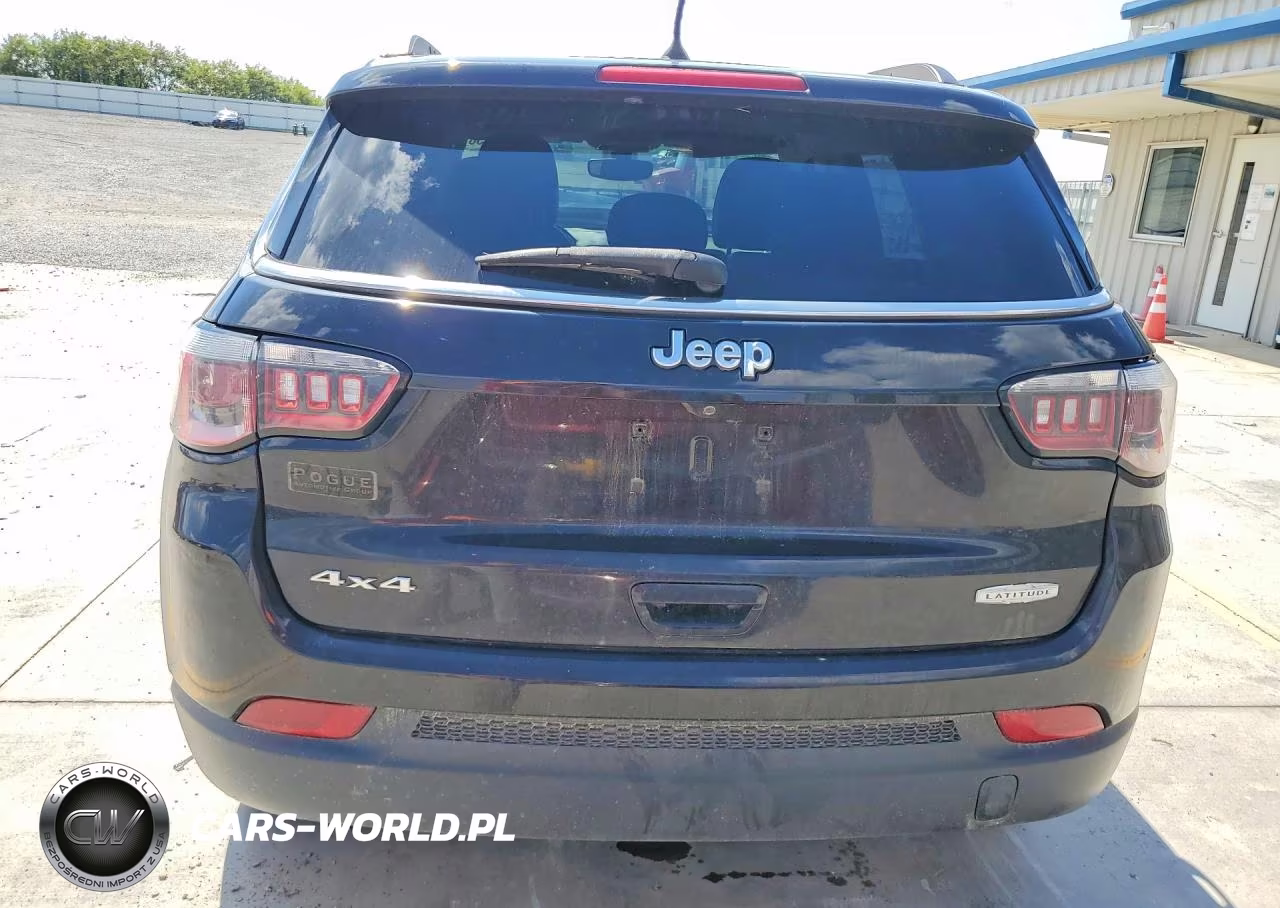 2018 Jeep Compass Latitude VIN:3C4NJDBB6JT246094 - 6