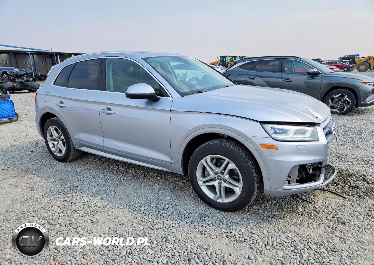 2018 Audi Q5 Premium Plus VIN:WA1BNAFY5J2144155 - 4