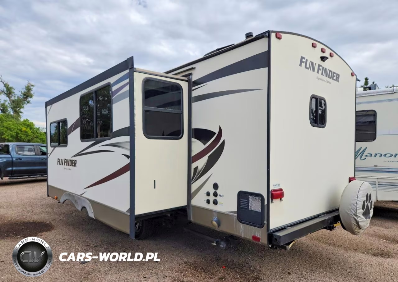 2017 Cruiser Fun Finder Camper VIN:5RXAB3027H1335339 - 3