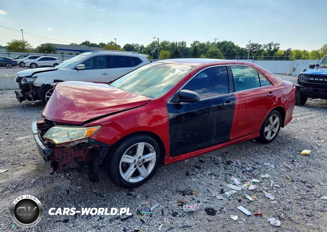 2013 Toyota Camry Se – zdjęcie 1 z 13