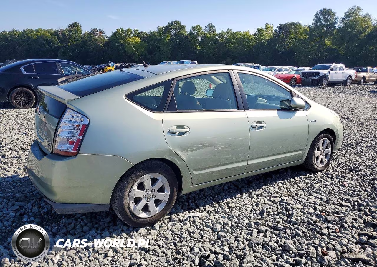 2008 Toyota Prius Base VIN:JTDKB20U887806916 - 3