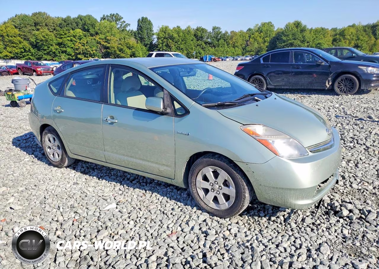 2008 Toyota Prius Base VIN:JTDKB20U887806916 - 4