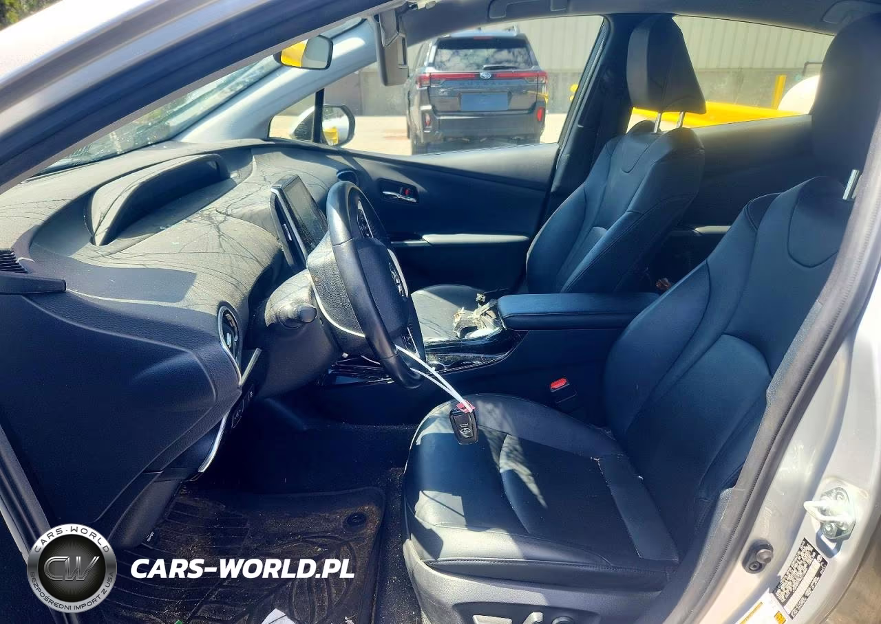 2019 Toyota Prius Prime Premium VIN:JTDKARFP9K3115549 - 7