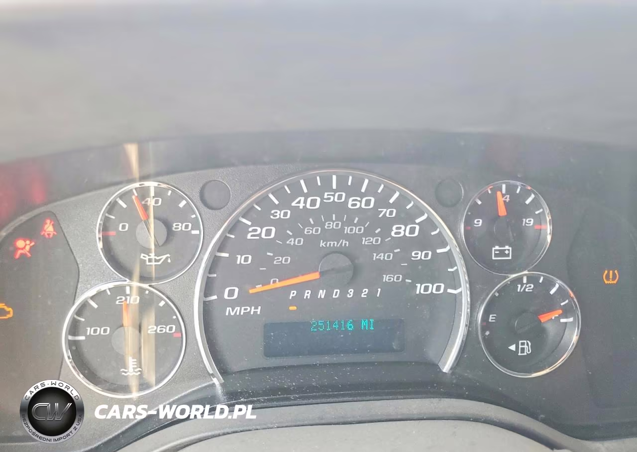 2008 GMC Savana G1500 VIN:1GTFG15X581105561 - 9