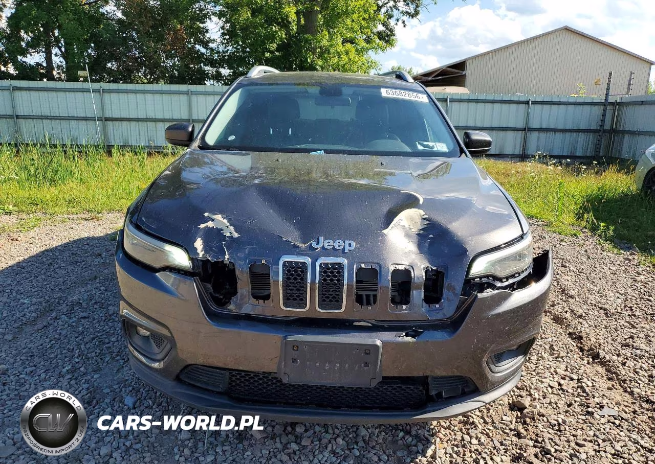2019 Jeep Cherokee Latitude Plus VIN:1C4PJMLB6KD182430 - 5