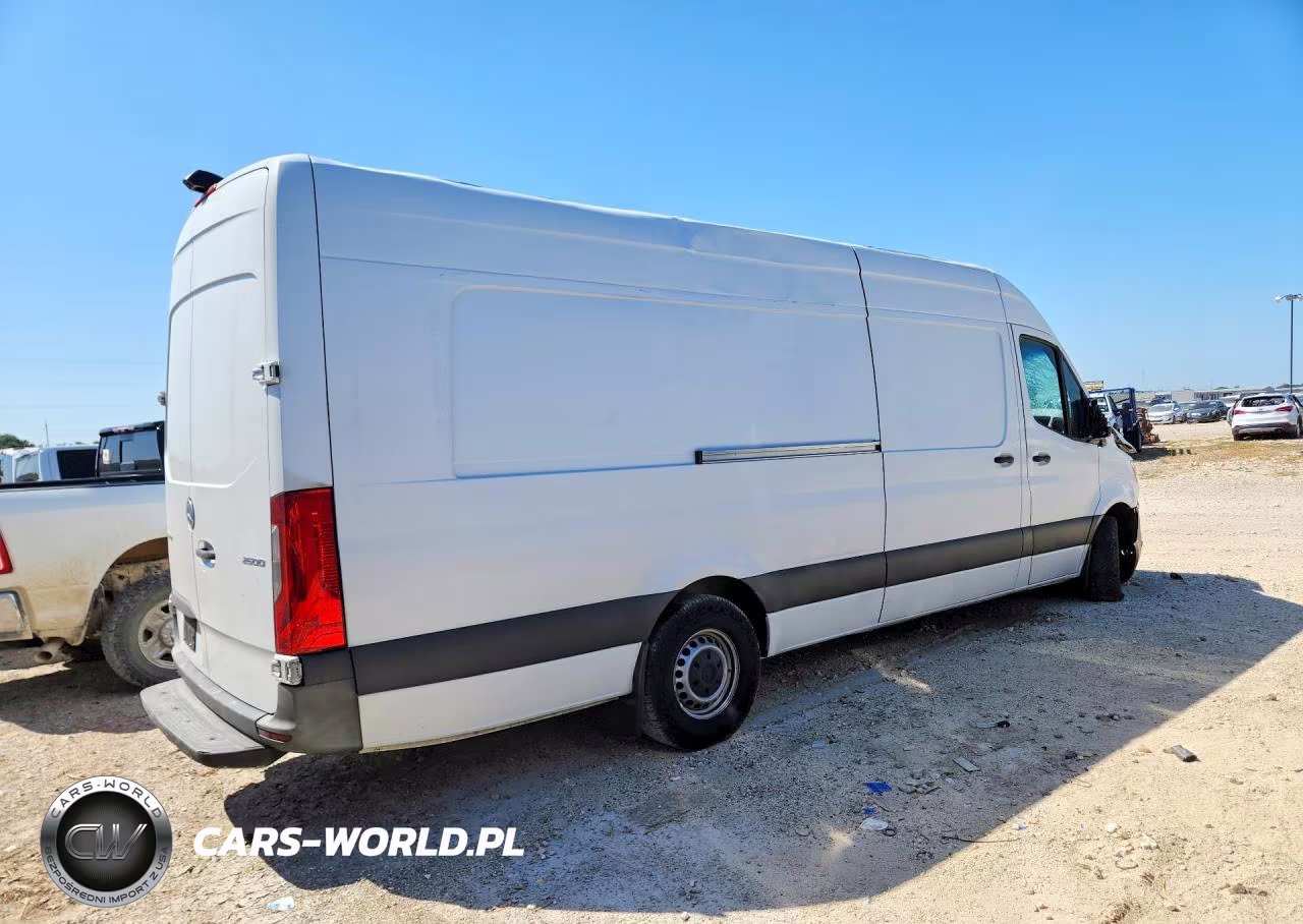 2022 Mercedes-Benz Sprinter 2500 VIN:W1Y4DDHY1NT103307 - 3