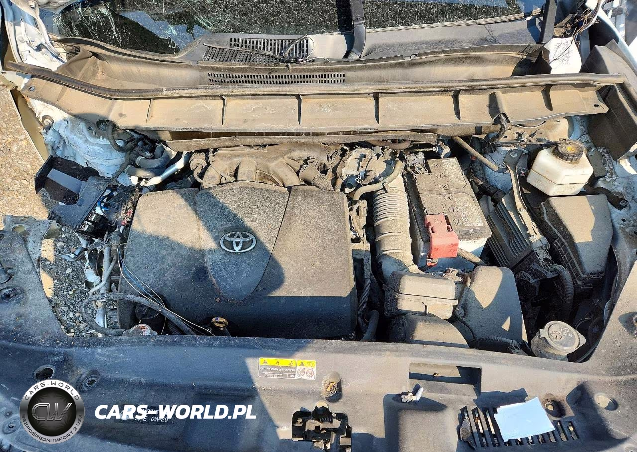 2022 Toyota Highlander Xle VIN:5TDGZRBH8NS586172 - 12