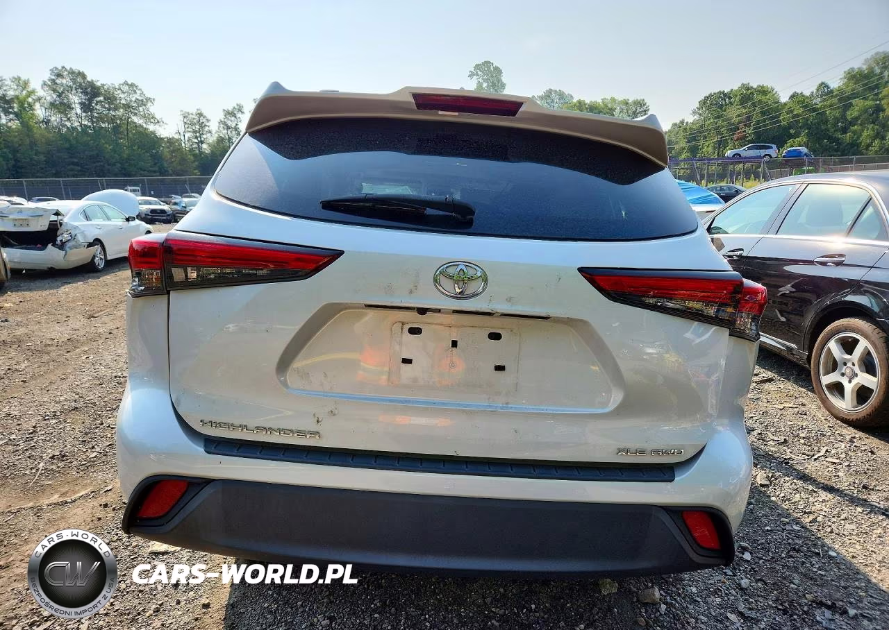 2022 Toyota Highlander Xle VIN:5TDGZRBH8NS586172 - 6